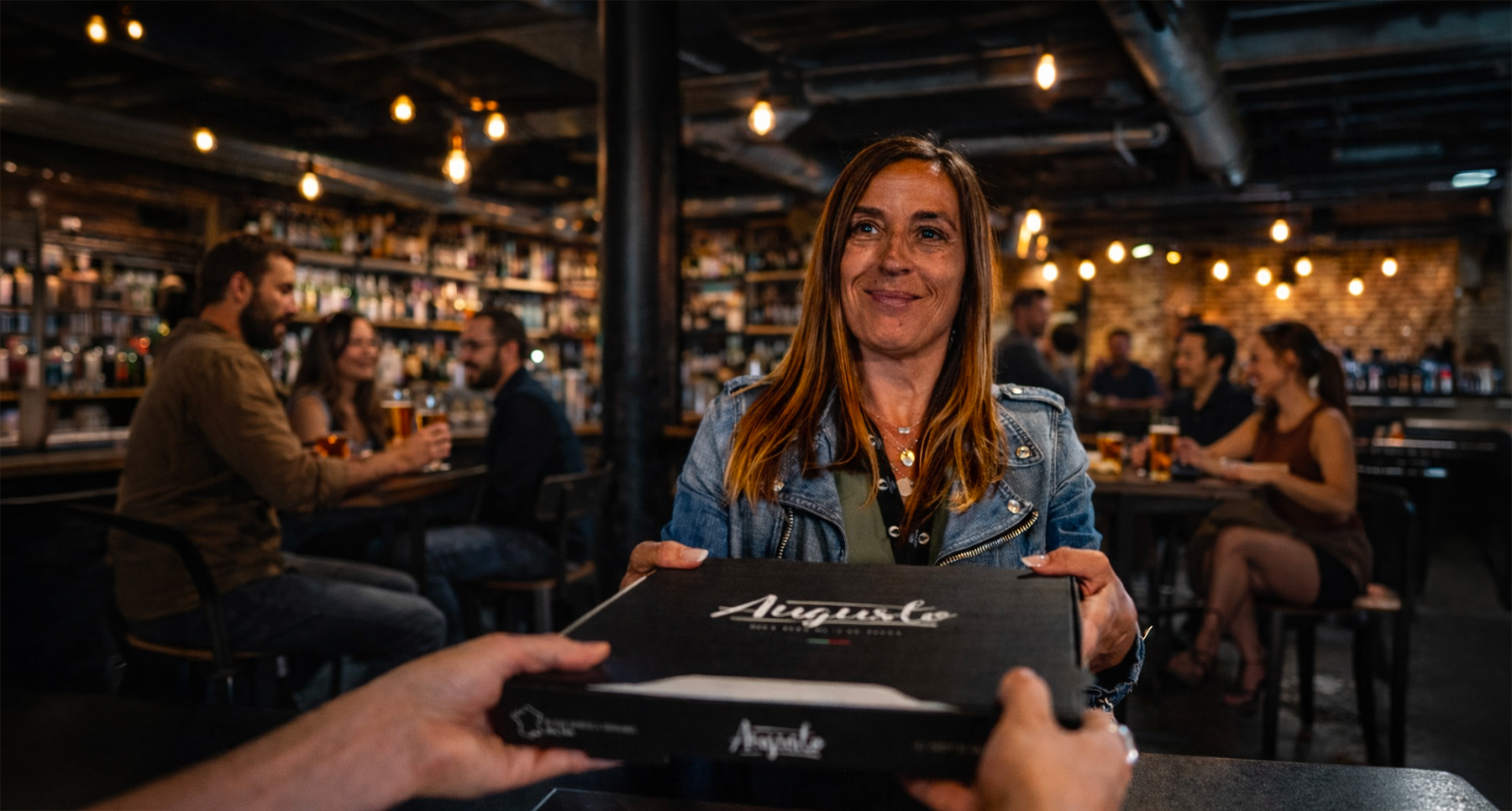 degustation de pizzas dans un bar a biere